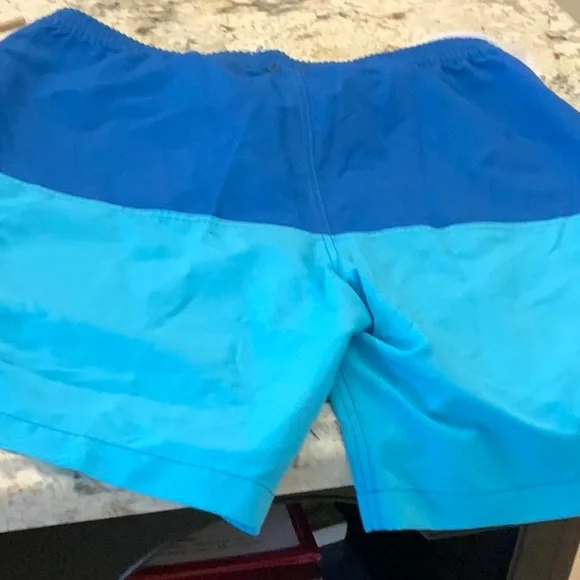 Men’s swim trunks - Picture 6 of 6